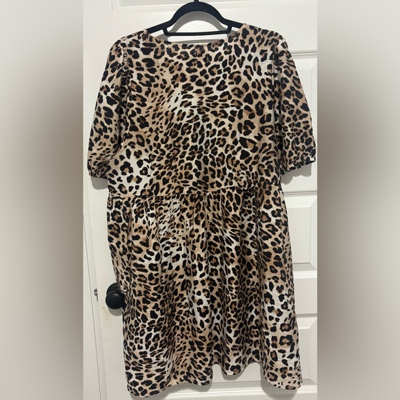 NWT Joie Leopard Print Dress with Bow Details - Picture 2 of 7